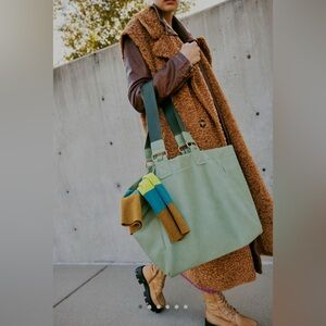 Free people Ventura vegan tote NWT
